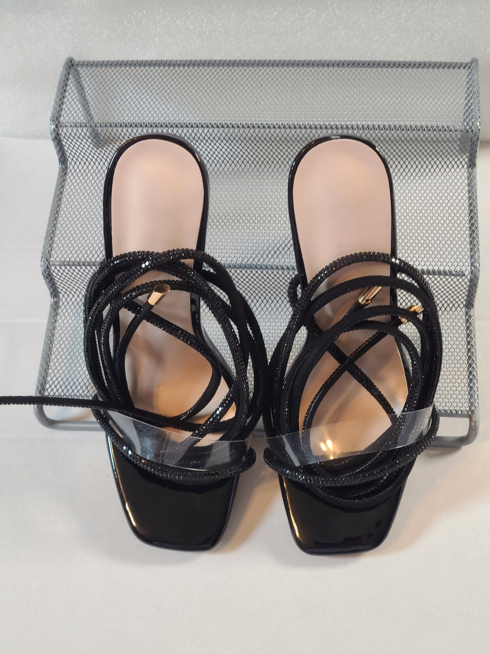 Black Strappy Sexy Lace-Up Gladitor Women's 8 Sandals Stilettos 4.5 Inch Heels - Picture 2 of 7